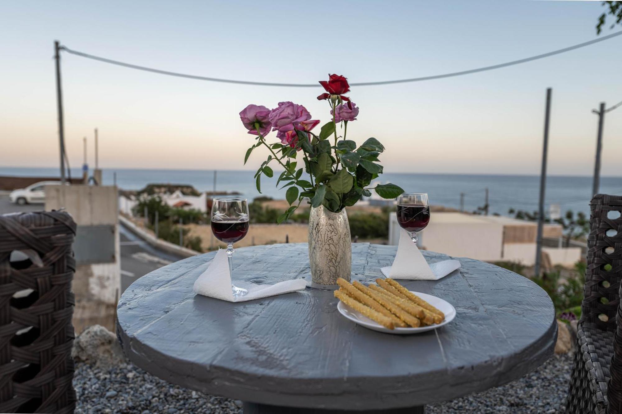 Aegean Sunrise View Villa อาร์คานเยโลส ภายนอก รูปภาพ
